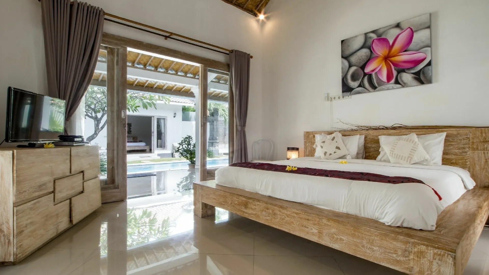 Villa Crystal Seminyak  Seminyak (Bali)